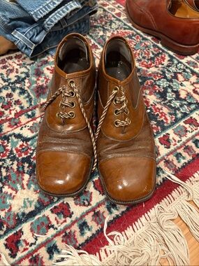 Men's Brown Leather Cap-Toe Dress Shoes